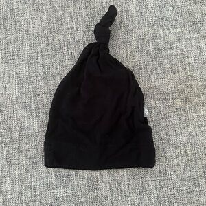 Kyte Baby Hat Midnight 0-3 MO 🌸